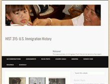 Tablet Screenshot of immigrants.umwblogs.org